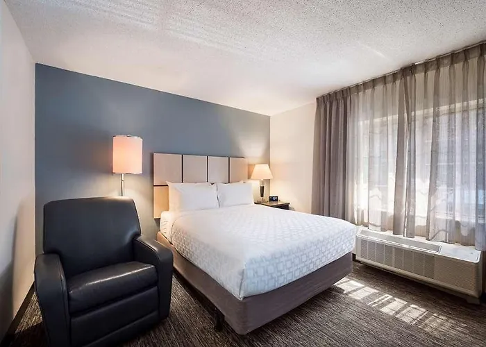 Sonesta Simply Hotel Lansing